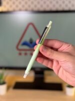 قلم جيل سوستة Profuture lab اسود